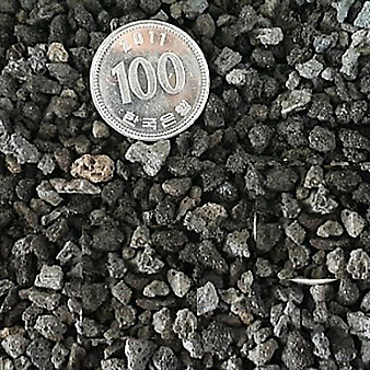 화장토 흑색화산석 1000ml (소립3-5mm) (포장단위가 1L로)다육용 화분 데코/리톱스용/화장토용